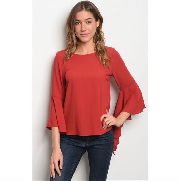 Fluted long sleeve blouse - Picture 2 of 3